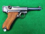 DWM GERMAN POLICE LUGER WITH SEAR SAFETY AND RARE UNIT MARKING, FOR ADVANCED COLLECTOR - 1 of 7