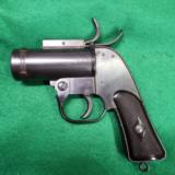 US AIR FORCE WWI 40 mm FLARE PISTOL - 2 of 7