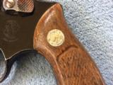 Smith & Wesson Model 37 Chiefs Special Airweight - 3 of 5