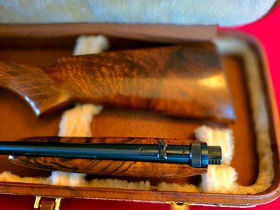 Browning Signed Grade III SA-22 Exquisite Wood!! Original Hartman Case!! - Image 3 of 15