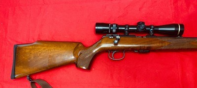 Anschutz 22 rifle with Leupold vx3 2.5 x 8 scope with nice wood and in great shape - Image 8 of 8