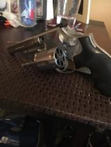 S&W MODEL 66-1 .357/.38 - 2 of 4