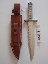 JEAN TANAZACQ VINTAGE BAVI 3 & BAVI 4 SURVIVAL HOLLOW HANDLED KNIVES 1982/1983 THE RAREST OF ANY MODELS MADE BY THIS AMAZING MAKER - 4 of 16