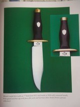 WILLIAM F. "BILL" MORAN,Jr. M-4 COMBAT MODEL1959 FANCY FILE WORK BRASS HARDWARE Ni-Ag ESCUTCHEON SHIELD ORIGINAL LEATHER SCABBARD - 2 of 3