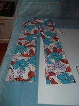 Directly from Brazil two ladies pants-Stunning color - 4 of 7