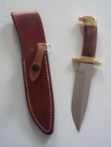 Jean Tanazacq famous French Knifemaker vintagemodel TRONÇAY1 in mint condition.walnut handle brass guard - 5 of 8