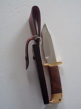 Jean Tanazacq famous French Knifemaker vintagemodel TRONÇAY1 in mint condition.walnut handle brass guard - 7 of 8
