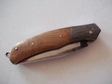 "Oiseau Tonnerre" Model Damascus Blade and Bolsters, Olive wood handle A spectacular Folder ! - 2 of 10