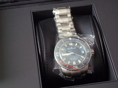 Blancpain Diver's watch No. 5015 12B40 98B FF BRUSHED ALL TITANIUM CASE BLUE DIAL DATE ALL TITANIUM STRAP/BRACELET-Brand New-Unworn-Unsized - Image 10 of 10