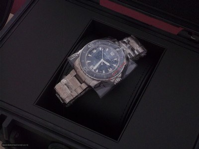 Blancpain Diver's watch No. 5015 12B40 98B FF BRUSHED ALL TITANIUM CASE BLUE DIAL DATE ALL TITANIUM STRAP/BRACELET-Brand New-Unworn-Unsized - Image 5 of 10