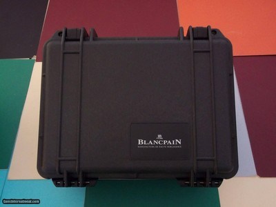 Blancpain Diver's watch No. 5015 12B40 98B FF BRUSHED ALL TITANIUM CASE BLUE DIAL DATE ALL TITANIUM STRAP/BRACELET-Brand New-Unworn-Unsized - Image 8 of 10