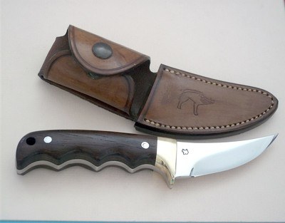 "Skinner" (or "Depiauteur") by Jean Tanazacq-Extremely scarce model-Made in 1982-Prototype-Black Micarta handle-A Rarity t