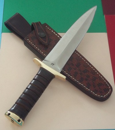 JEAN TANAZACQ ONE OF A KIND PROTOTYPE RC4 (Colonial Route 4 Cao Bang-Langson Indo-China Conflict)) LEGIONAIRE HUNTING DAGGER-1 of a kind - Image 2 of 5