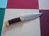 Jean TANAZACQ model Tronçay 1 from the 1990's, like new, chocolate leather sheath, beautiful mirror-polished blade, brass guard. - Image 4 of 6