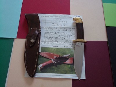 Jean TANAZACQ model Tronçay 1 from the 1990's, like new, chocolate leather sheath, beautiful mirror-polished blade, brass guard. - Image 1 of 6