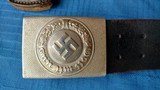 J.P. SAUER & SOHN , SUHL WW2 NAZI USED IN MINT CONDITION - HOLSTER , BELT AND NAZI BUCKLE , 2 MAGAZINES AND NAZI MARKED GUN - 9 of 15