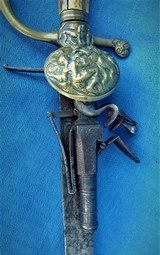 FLINTLOCK PISTOL ON SHORT SWORD 18TH CENTURY ORIGINAL - 2 of 11