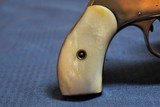 HARRINGTON AND RICHARDSON ARMS CO. WORCHESTER, MASS. 32 CALIBER WITH MOTHER OF PEARL GRIPS - ANTIQUE - 6 of 12