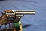 HARRINGTON AND RICHARDSON ARMS CO. WORCHESTER, MASS. 32 CALIBER WITH MOTHER OF PEARL GRIPS - ANTIQUE - 7 of 12