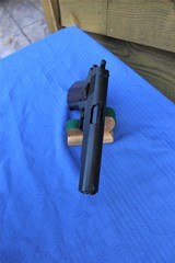 REMINGTON RAND 1911A1 WW2 ORIGINAL - WITH 2 MAGS , BOX, PAPERS AND ID'D TO PFC J. HANNAGAN - 7 of 15