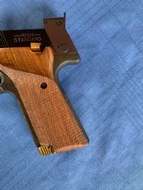 High Standard 1980 Olympic with Presentation Case like NEW ! - 8 of 15