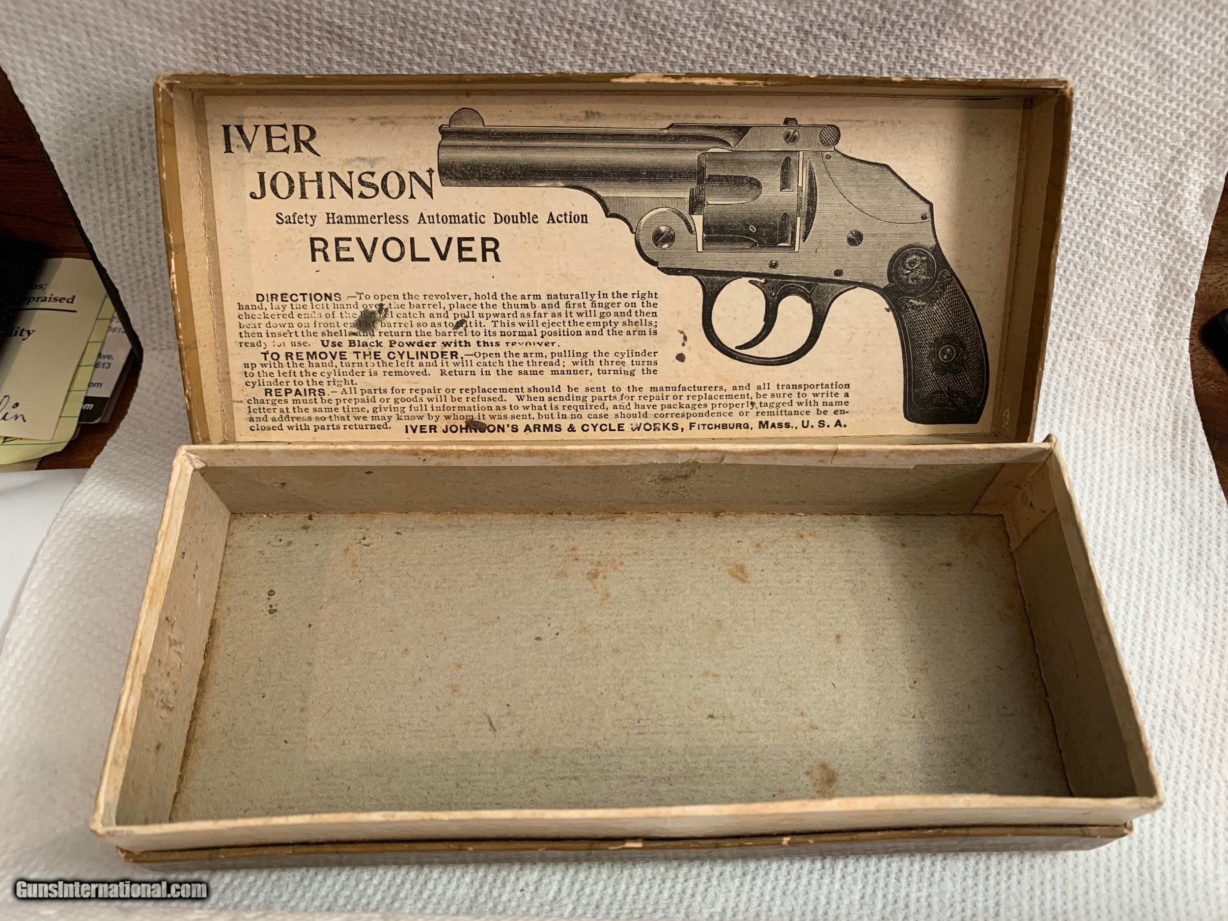 IVER JOHNSON SAFETY HAMMERLESS FACTORY PICTURE BOX