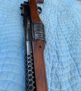 JOHNSON AUTOMATIC RIFLE U.S.M.C. FAVORITE in WW2 - 7 of 25