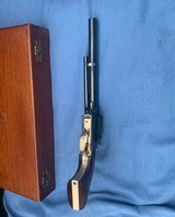 COLT SAA 2nd GEN. 7 1/2” in 45 CAL. PRESENTATION BOX - 11 of 25