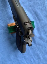 COLT 1911A1 WW2 W.B. 45 auto - 17 of 17