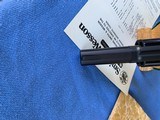 SMITH & WESSON MODEL 547 -RARE- 9 mm REVOLVER - 18 of 25