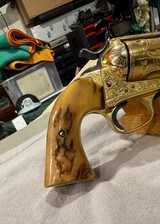 COLT SAA 4 3/4” barrel - 45 Cal. MASTER ENGRAVER D.W. HARRIS , TX. - 2 of 18