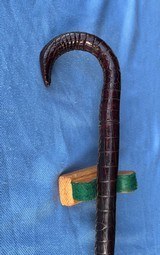 AMERICAN SWORD CANE - ALLIGATOR SKIN - w/ DECORATED SWORD BLADE - 6 of 23