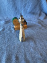 SMITH & WESSON HAMMERLESS SQEEZERc- FACTORY ENGRAVED - 10 of 17