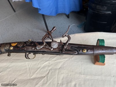 AUTHENTIC MEDITERRANEAN PRESENTATION RIFLE