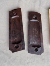 COLT 1911 GRIPS- 3 PAIRS- - 6 of 8
