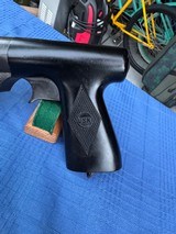 U.S.N. 1942 MILITARY ISSUE SIGNAL PISTOL - 2 of 14