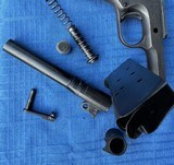 SHARP US&S 1911A1 “ Last Ditch “
END of WW2 CONTRACT - 13 of 13 SHARP US&S 1911A1 “ Last Ditch “
END of WW2 CONTRACT - 13 of 13