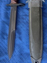 WW2 M4 BAYONET w/ SCABBARD- “ LIKE NEW “ - 3 of 12