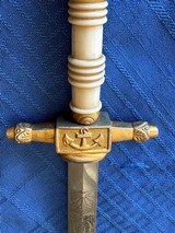 PRESENTATION NAVAL OFFICERS DAGGER - 3 of 8