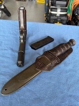 Colt 1911A1 WW2 w/ Camillus Fighting Knife - Image 12 of 14