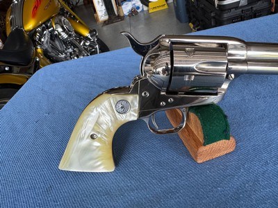 Colt SAA 2nd Gen - 5 1/2” Barrel- Factory Nickel - Rare 44 Special Caliber - Image 3 of 12