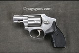 Smith & Wesson 940-1 - 2 of 2