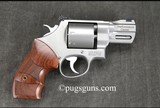 Smith & Wesson 627-5 Performance Center - 1 of 2