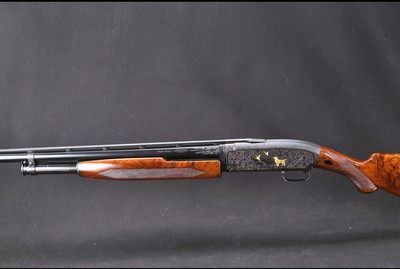 Winchester Model 12 Trap Engraved - Image 11 of 14