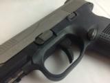 FNS 40 Two-Tone Full Size .40 S&W - 6 of 13