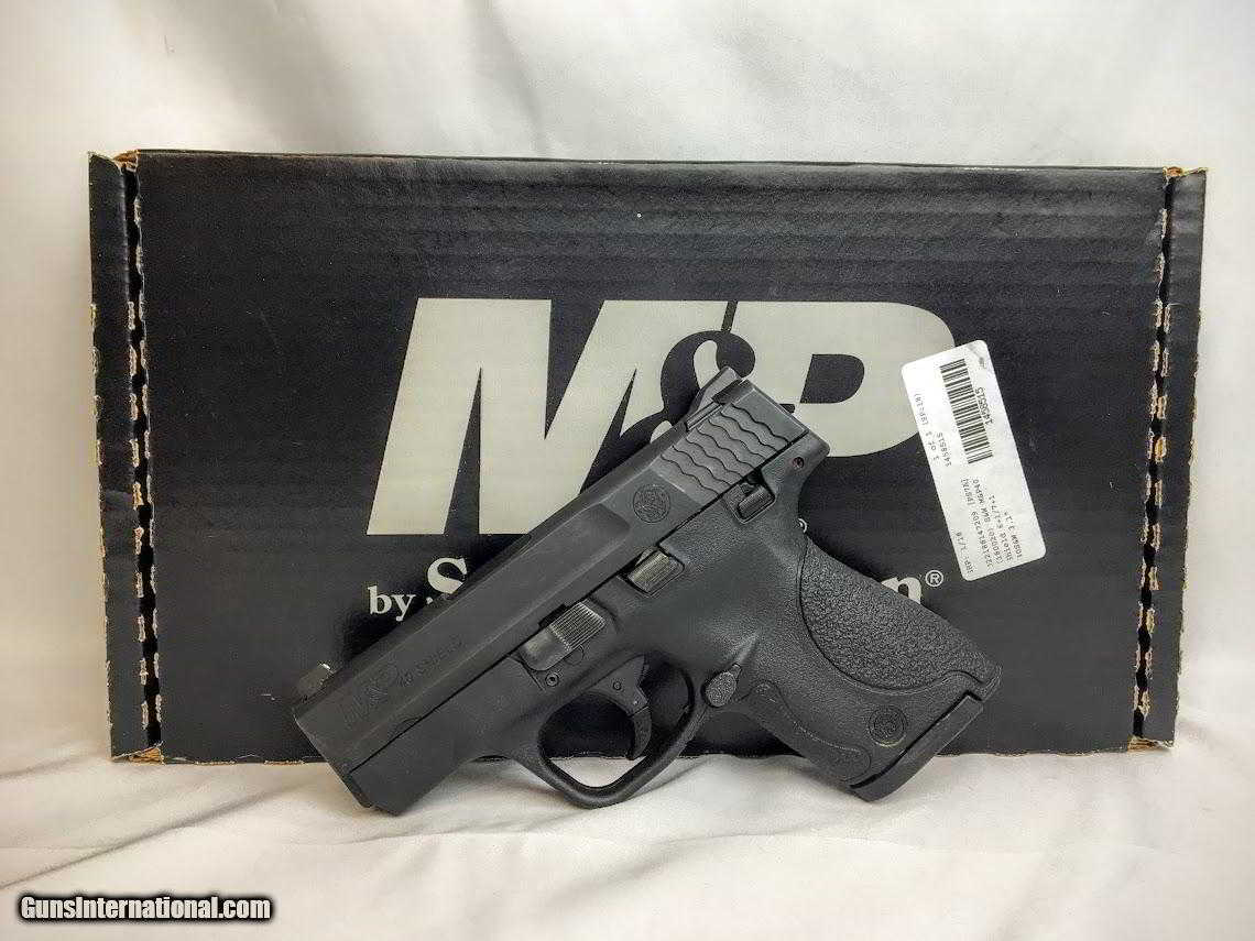 Smith & Wesson M&P Shield .40 S&W Pistol