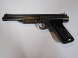 50 Shot BENJAMIN BB PISTOL, 1300, HIGH AIR COMPRESSION, MINTY MUCH OF THE BLUEING LEFT.MADE IN U.S. - 1 of 11