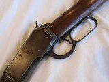 WINCHESTER LEVER ACTION 1892 -RIFLE
44-40 W.C.F. 80% BLUE LIGHTLY USE ,OCTAGONAL BARREL - 7 of 15