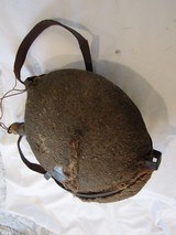 Model 1858 Smooth Side Original Civil War Covered Canteen , SPECKLED WOOL COVER ,STOPPER, & WORN LEATHER CARRY STRAP - 6 of 13