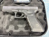 Glock 22 Gen 3 - 2 of 3